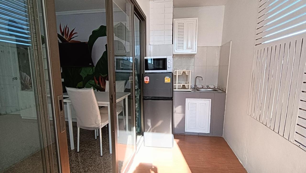 Boho Rent A Room Джомтьєн-Біч Екстер'єр фото